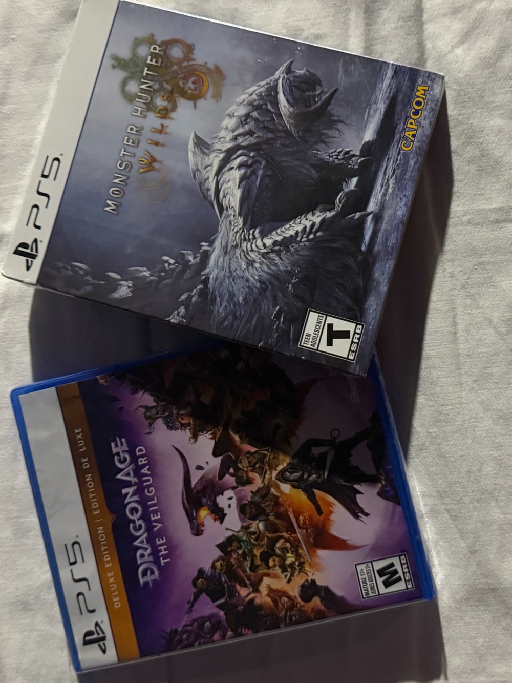 Dragon Age The Veil guard Deluxe Edition/Monster Hunter Wild Steel Ed PS5 Bundle